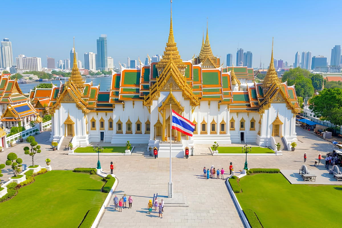 Grand Palace Bangkok – Hoàng cung Thái Lan nổi tiếng